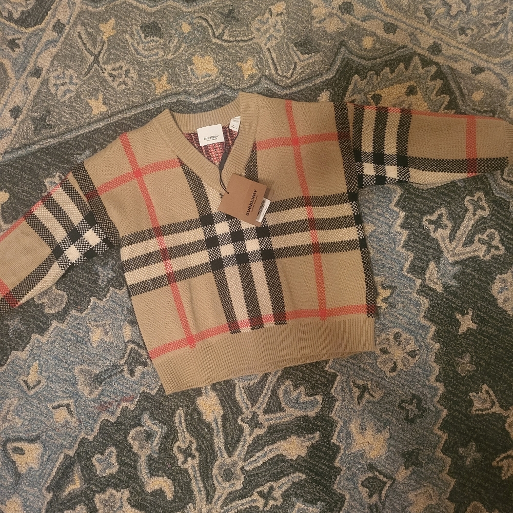 Burberry Sweater